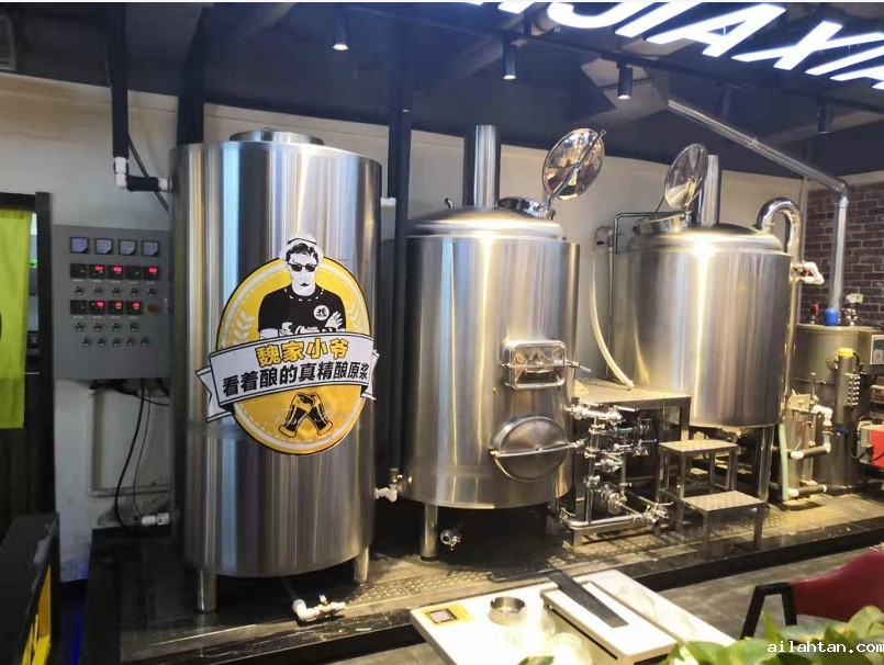 300L酒店啤酒设备--山东豪鲁 300L酒店啤酒设备--山东豪鲁