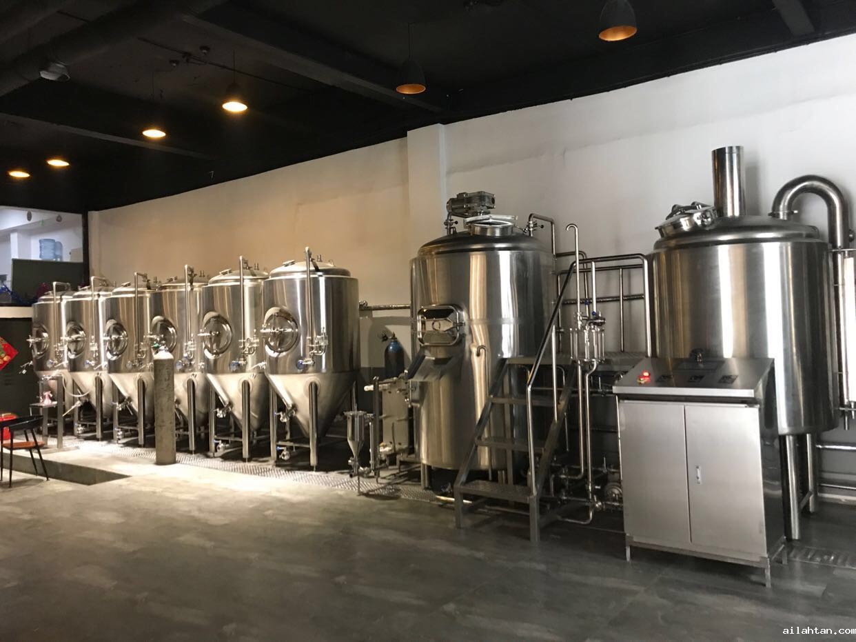 小型自酿啤酒屋设备
